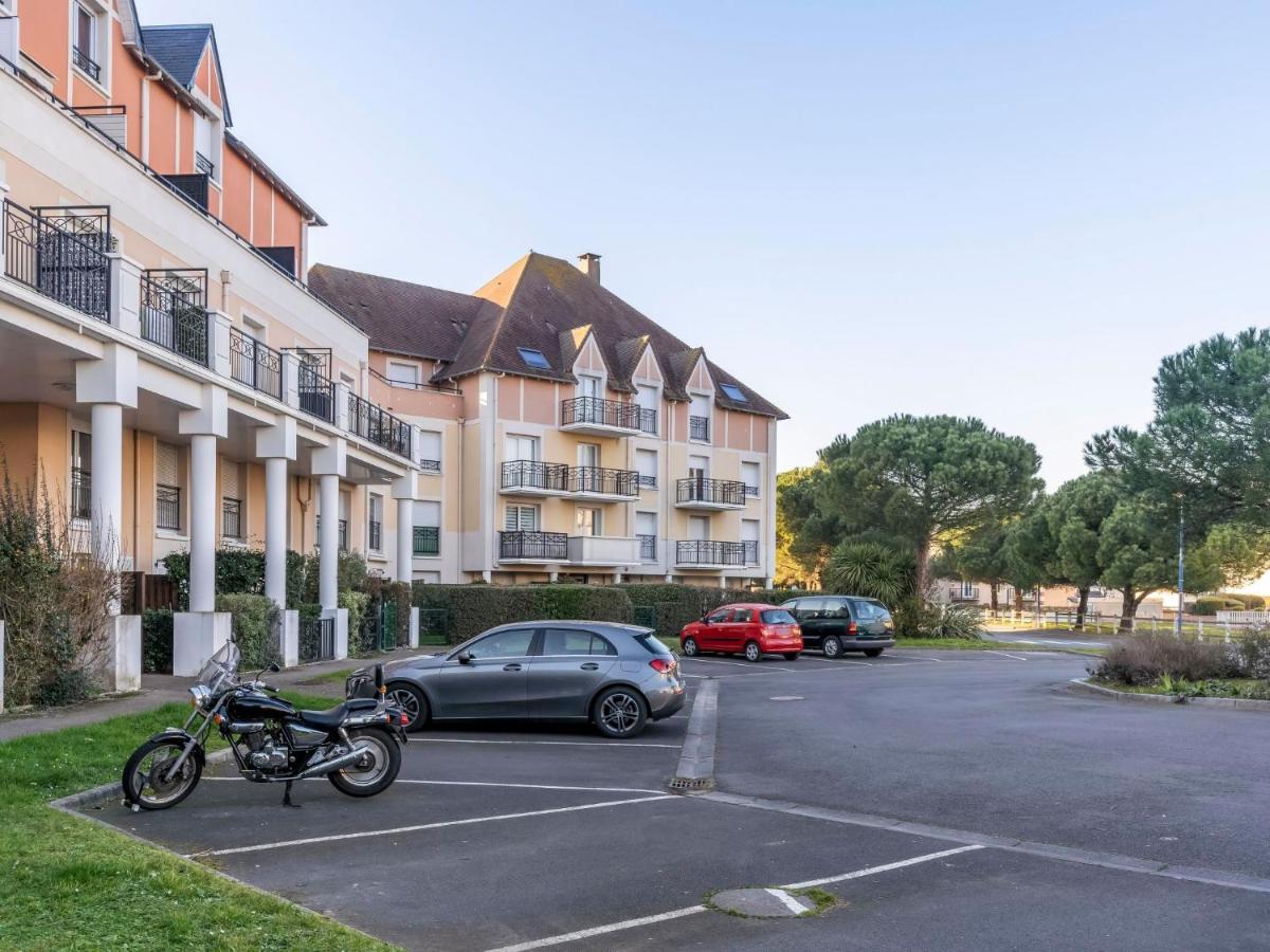 Apartment Les Marines 1 Et 2-7 By Interhome Cabourg Exterior photo